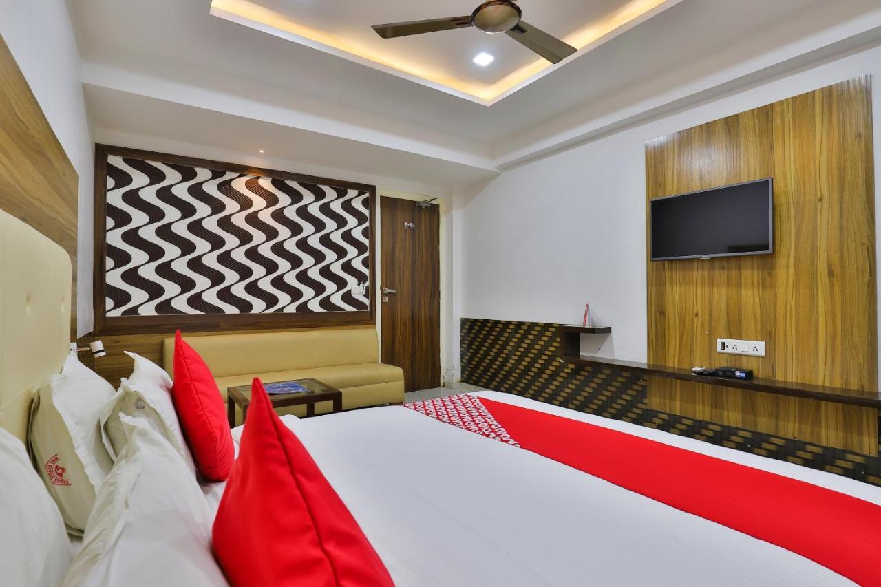 Collection O15862 Hotel The Grand Krishna Gándhínagar Exteriér fotografie